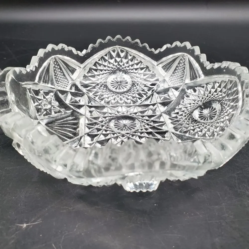 Vintage Clear Pressed Glass Nappy Dish Handled Bowl Starburst Daisy Pattern
